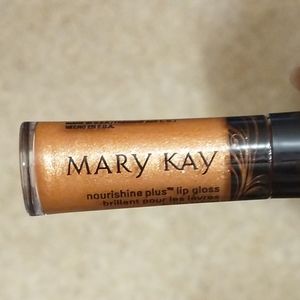 Mary Kay nourishine plus lip gloss